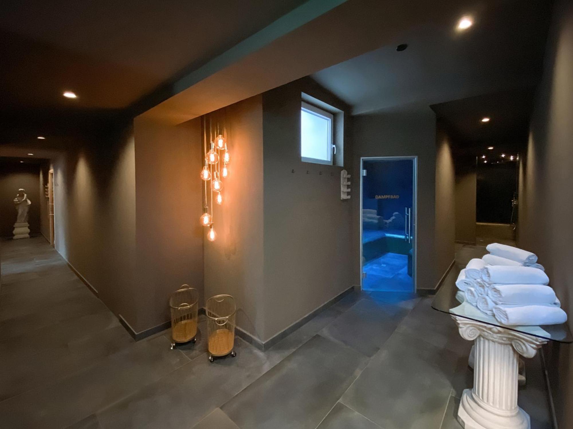 Boutiquehotel Goldhahn Bio Sport & Wellness Aalen Exteriör bild